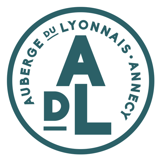 Circular version of the Auberge du Lyonnais logo
